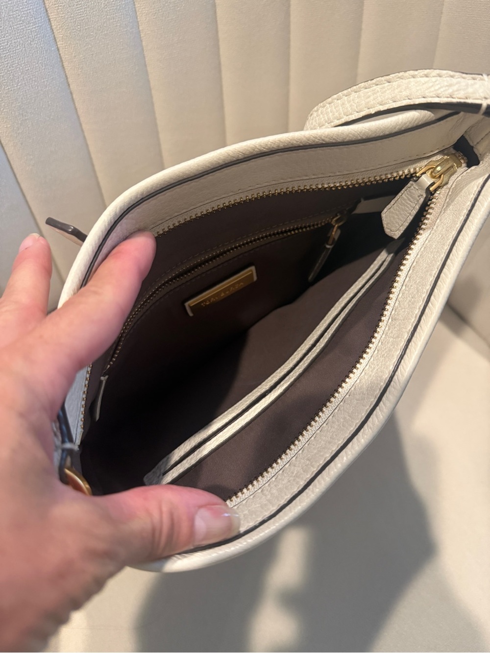 Tory Burch Cream Leather Logo Crossbody - Picture 2 of 6